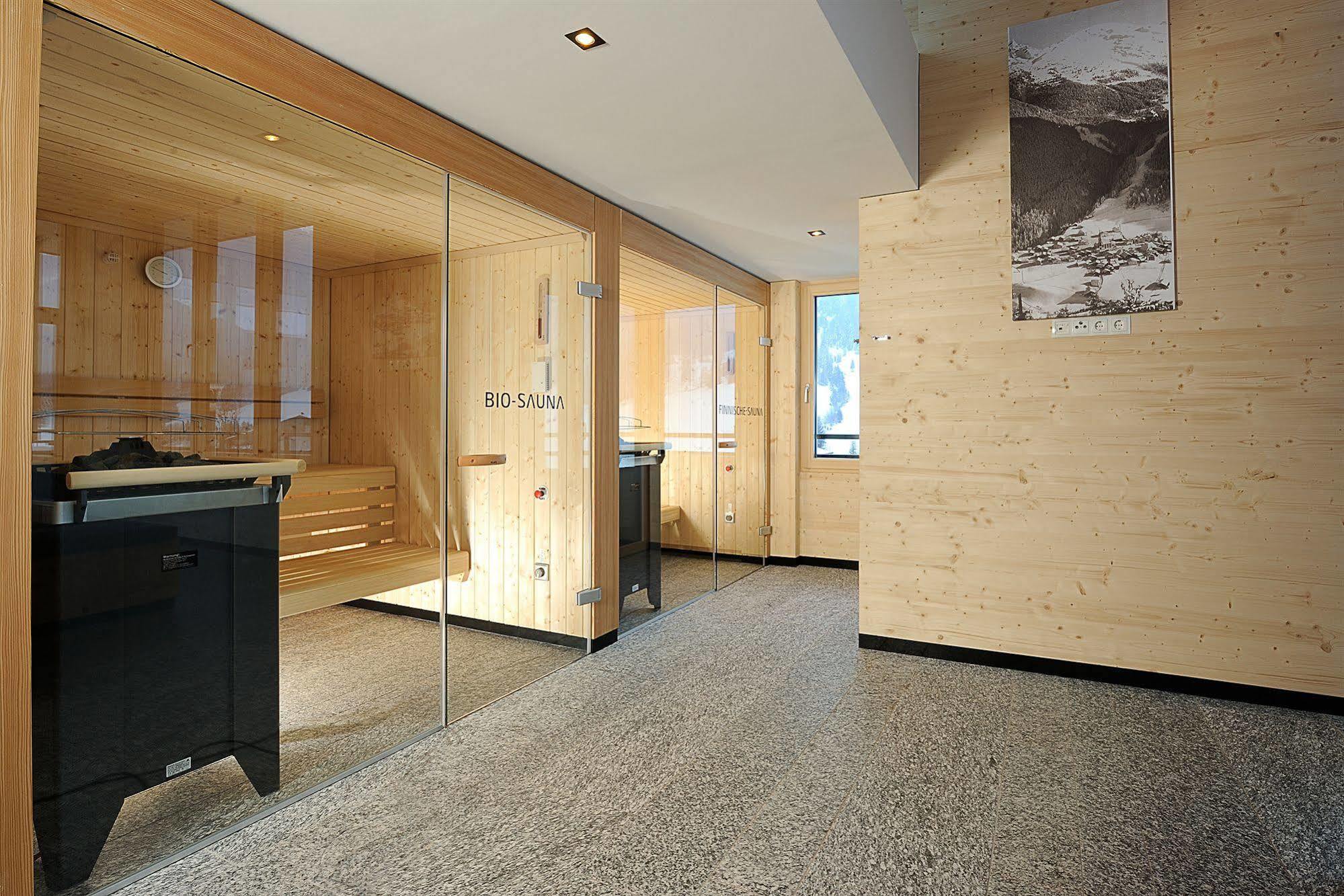 Chasa Altana Apartment อิสชเกิล ภายนอก รูปภาพ